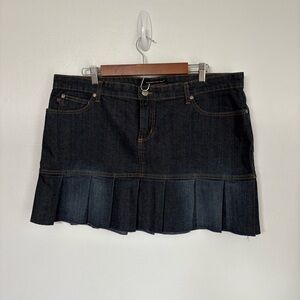 Vintage VTG Y2K Pleated Denim Jean Mini Skirt‎ Size 3XL